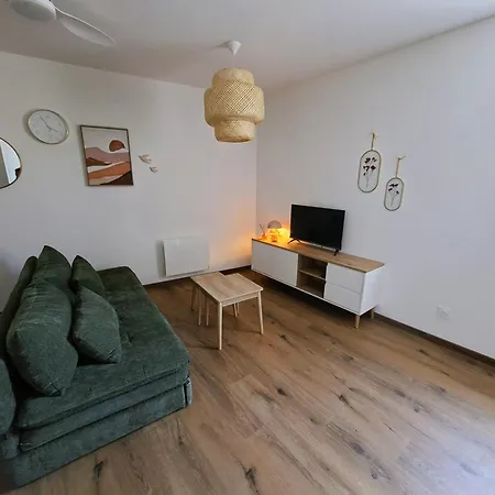 Renove Au Centre-ville Bagnères-de-Bigorre